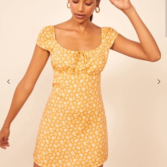 Reformation Dresses & Skirts - Reformation Maison Dress